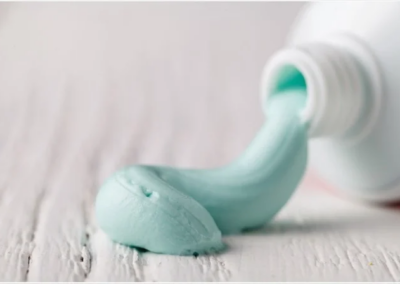 The Best Toothpaste Ingredients To Look Out For